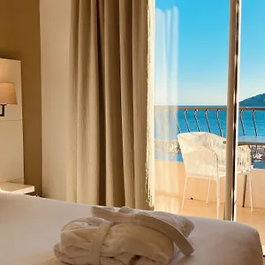 Western La Corniche Hotel